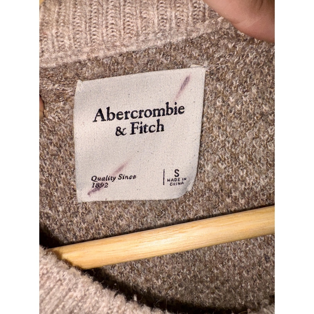 Abercrombie & Fitch Tan Brown Gray Knit Long Sleeve Crew Neck Sweater Size Small - Picture 3 of 6